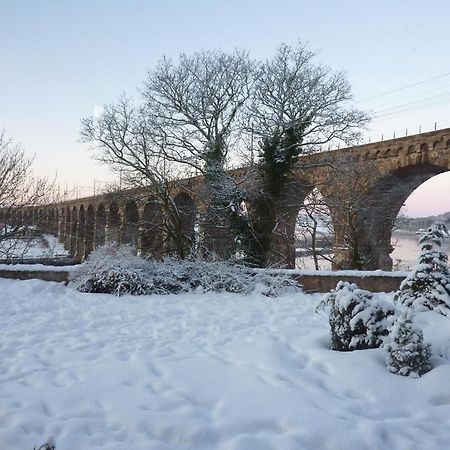 Castle Vale House Bed & Breakfast Berwick Upon Tweed Екстериор снимка